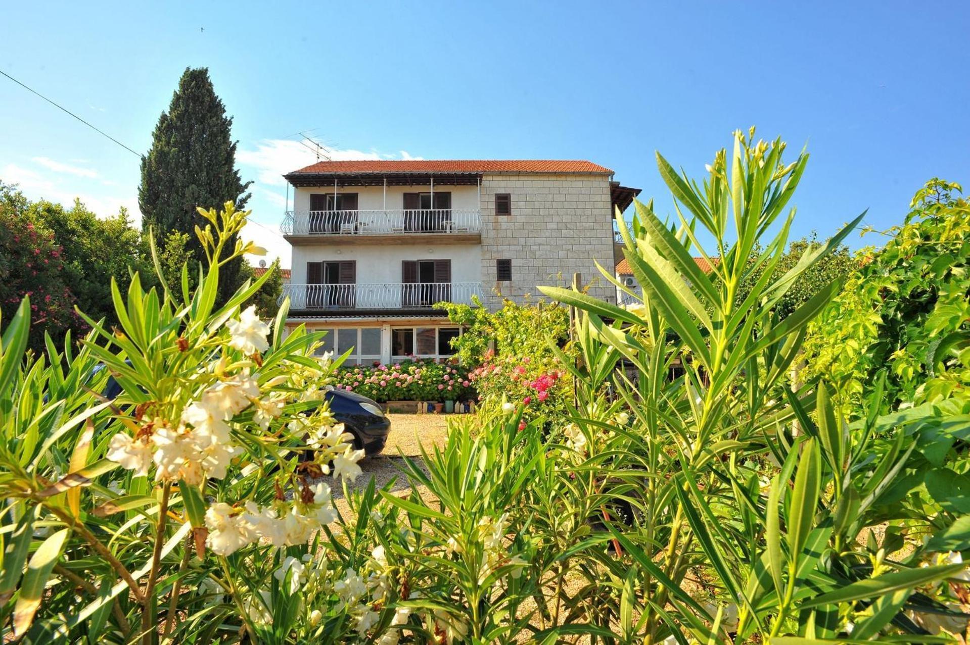 Apartments Mar Сутиван Экстерьер фото